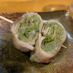 大衆焼き鳥 とり酒場 - レタス巻き
