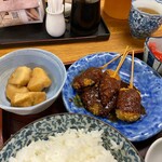 角忠 - 味噌串揚げ4本と里芋煮っころがし