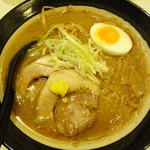 麺屋 マルニ - 味噌ラーメン　750円