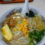 大雅 - サッポロ塩ラーメン+バター