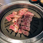 ヨプの王豚塩焼 熟成肉専門店 - 