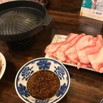 Taishuu Sakaba Bitoruman - 男の焼肉