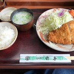 とんかつ 竹亭 - 上とんかつ定食　１１００円