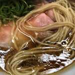 Jimbouchoukurosu - 麺アップ