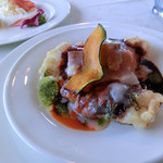 リヨン - 料理写真:若鶏のフリッターとサラダ