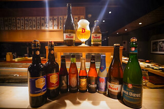 Toranomon Yakitori Kuniyoshi - デュベルとベルギービール