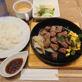 神田の肉バル RUMP CAP_0