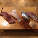 ザブン - おつまみ寿司 マグロ・カンパチ・サンマ・釣りアジ