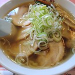 Chuuka Ryouri Banraiken - チャーシュー麺近景。