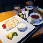 1＄館 - いちごのショートシフォンケーキ（セット） 845円