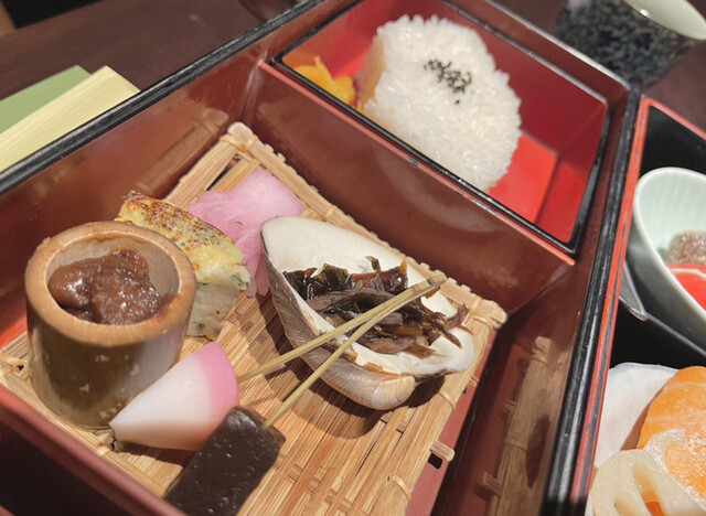 山葵 ワサビ おもろまち 懐石 会席料理 食べログ