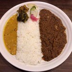 カレー&オリエンタルバル 桃の実 - 