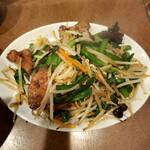 鶏舎 - レバニラ炒め