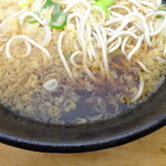 ふじ - 色程のことはなく出汁が効いてて美味しい