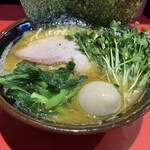 横浜ラーメン 真砂家 - 