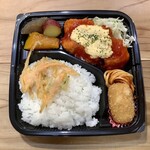 森のハンバーグ工房 ゆみさんち - 【参考】『鳴神の庄』という直売所でお弁当やハンバーガーなども売ってます。