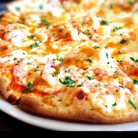 選べるピザ＆パスタ！お得なランチセットとなっております。