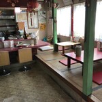芳仙 - 店内