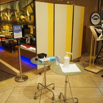 ダイニング＆カフェ ランデブーラウンジ - 