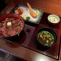 赤坂 津つ井 総本店 - 