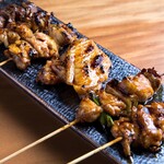 [Carefully grilled over charcoal] Assortment of six types Yakitori (grilled chicken skewers)