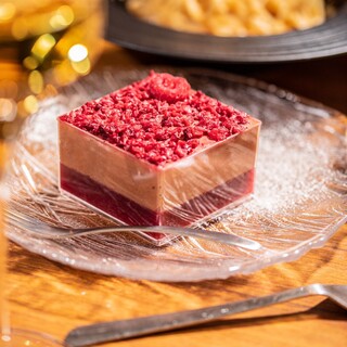ちょっとした贅沢に 人気のnoanカフェプラン 世界一のパティシエ監修キューブケーキ ティーセット 渋谷 カフェ テラス q Noan 旧店名 Maruta 神泉 カフェ 食べログ ちょっとした贅沢に 人気のnoanカフェプラン 世界一のパティシエ監修キューブケーキ ティーセット 渋谷 カフェ テラス q Noan 旧店名 Maruta 神泉 カフェ 食べログ