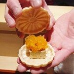 銀座 しのはら - フォアグラ最中