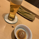 寿司割烹 魚紋 - まずは乾杯