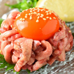 Horumon Yakiniku Ningu - 鮮度抜群のタンユッケご賞味ください