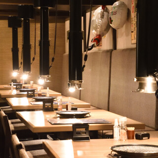 OK for small groups to 30 people◎Enjoy relaxing Yakiniku (Grilled meat) in a private room