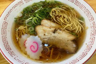 名物元祖長浜ラーメン 長浜屋台 - 最近は醤油ラーメンもよく食べるようになったのは・・・歳のせい？