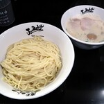 麺屋 丈六 - 豆乳つけ麺 300g (〆リゾット付き)
