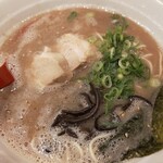 Honna Kotsu - 純骨豚骨ラーメン（1番ノーマルかな）