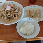 極濃湯麺 シントミ - 濃厚タンメン餃子セット