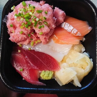 九十九里でおすすめの美味しい海鮮丼をご紹介 食べログ 九十九里でおすすめの美味しい海鮮丼をご紹介 食べログ