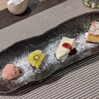 創作料理と京野菜のびすとろ キザノ - 