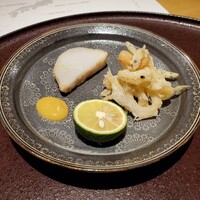 馳走 啐啄一十  - 白魚（島根県宍道湖産）、海老芋