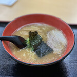 とん亭 - ラーメン 620円