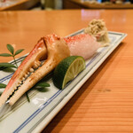 日本料理 たかむら - 【先付2】※ スペシャル素材
      ・秋田ズワイ爪、山葵塩掛け
      ・蟹味噌和え