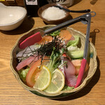 米福 - 海鮮米福サラダ　690円