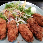 いとはん三日月 - 目白押し