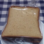 ベークショップイワハシ - 大豆食パン