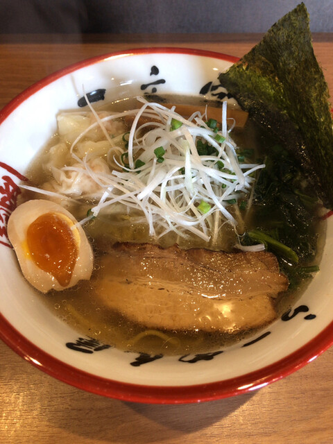 函館麺や 一文字 花園店（いちもんじ） - 競馬場前（函館）（ラーメン）の写真