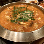 スパイステーブル - ○鹿児島黒毛和牛ホルモンのコプチャンチョンゴル様(1500円×2人前)