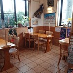 松月 - 店内喫茶スペース