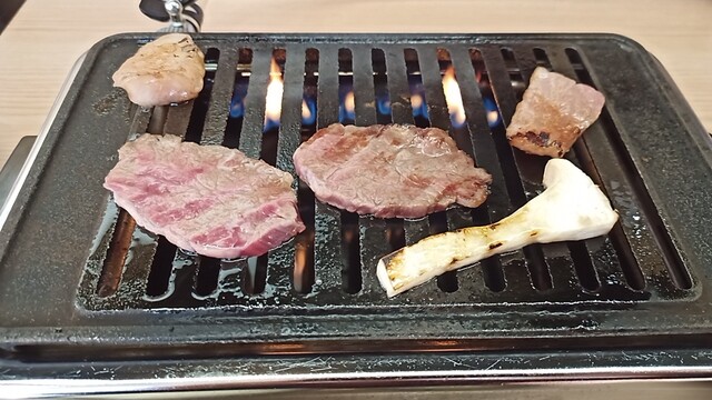 ひとり焼肉 じゃろ 広島 焼肉 ネット予約可 食べログ