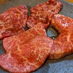 焼肉家げんちゃん - タレ肉1