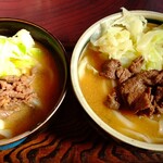 たかちゃんうどん - 肉うどん（並盛り）、肉うどん（大盛り）肉も大盛り？