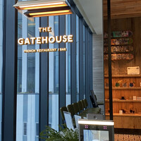 THE GATEHOUSE - 