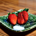 山の茶屋 - 果物〜いちご